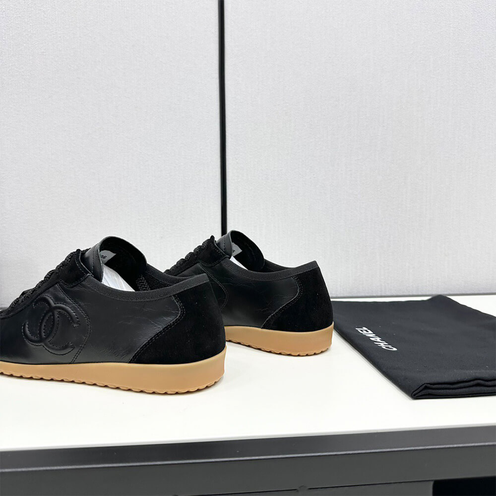 Ch**el Trainers