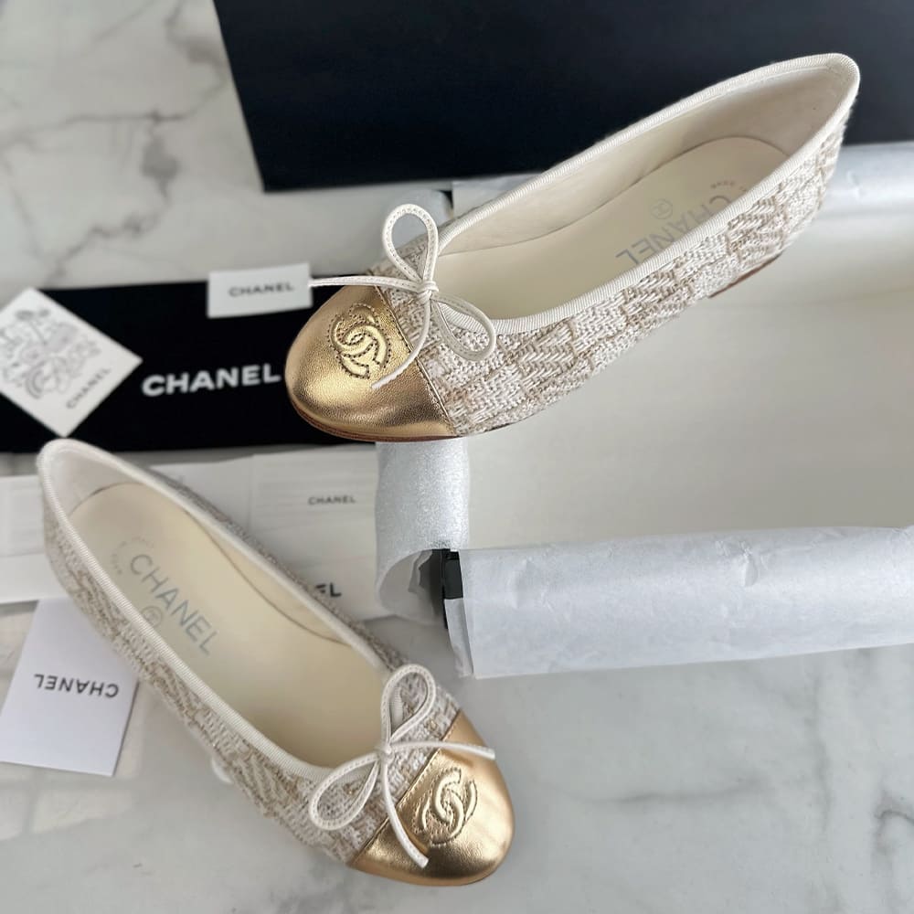 Ch**el Ballet Flat