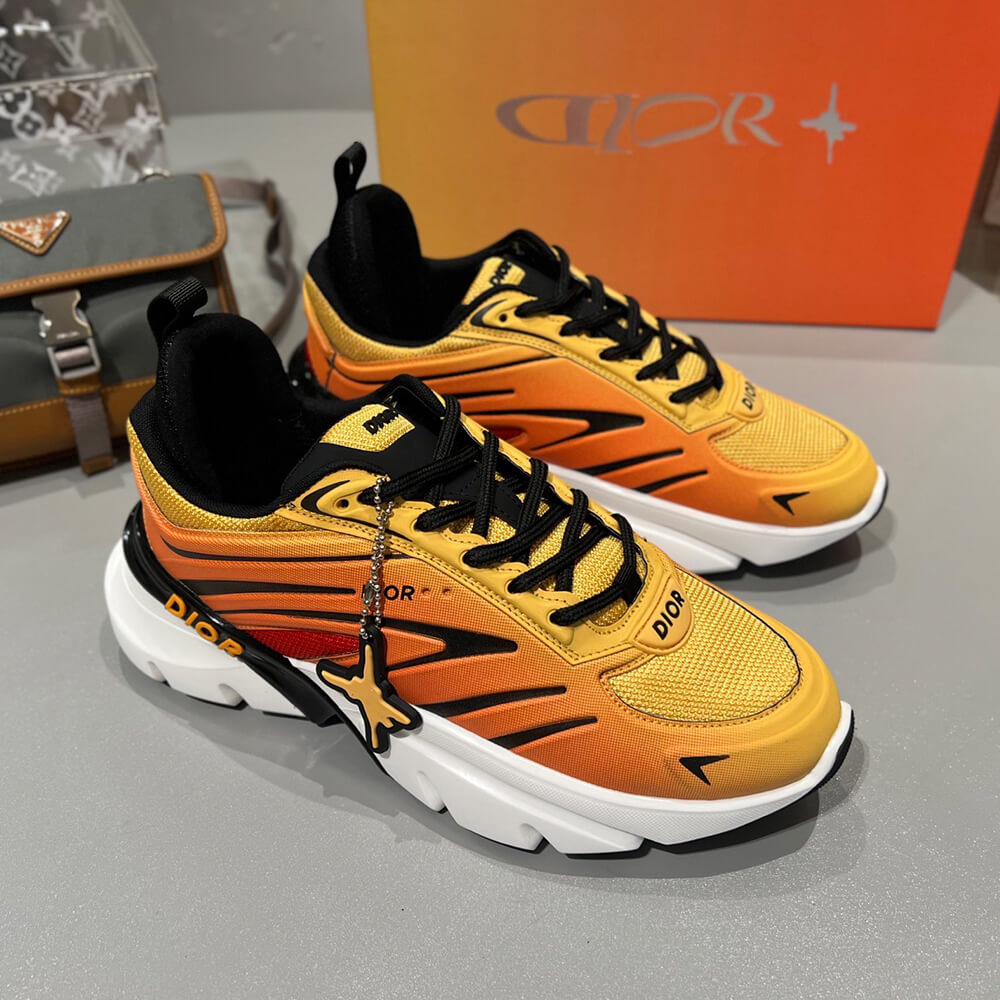 D10r  B44 Blade Sneaker