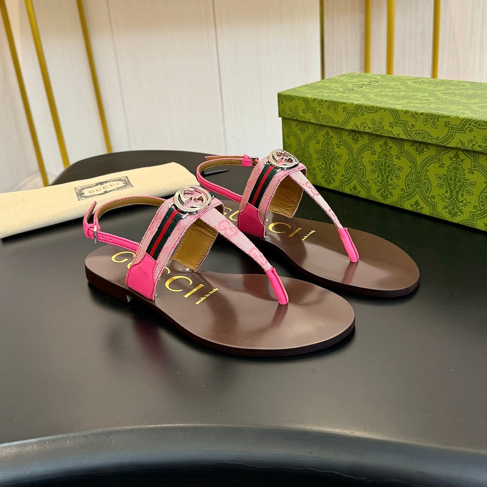 Gvc*1 Women’s Interlocking G Web sandal (EU SIZE 35-42)