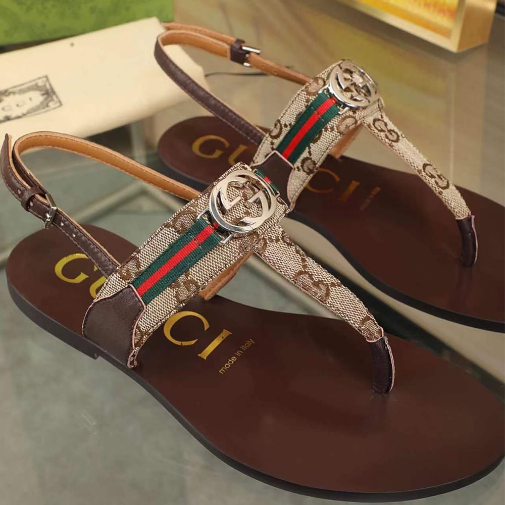 Gvc*1 Women’s Interlocking G Web sandal (EU SIZE 35-42)
