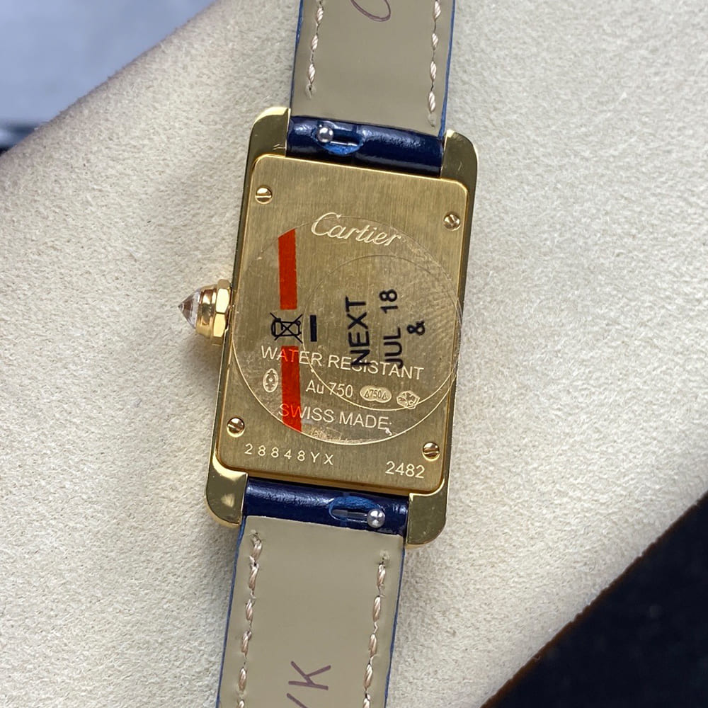 Ca*t1er Tank Americaine watch