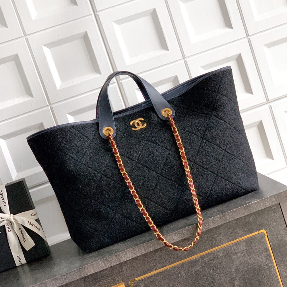 Ch**el MAXI SHOPPING BAG(HIGH-END GRADE)