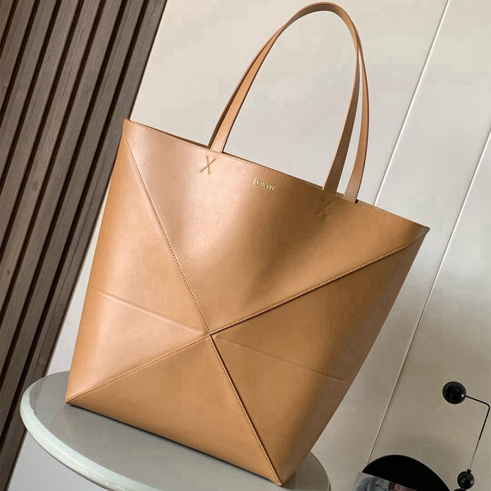L0ew* XL Puzzle Fold tote in shiny calfskin(HIGH-END GRADE)