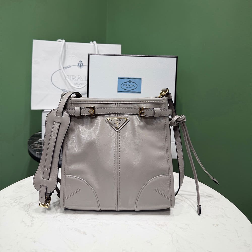 Pra*a Bonnie leather mini shoulder bag(HIGH-END GRADE)