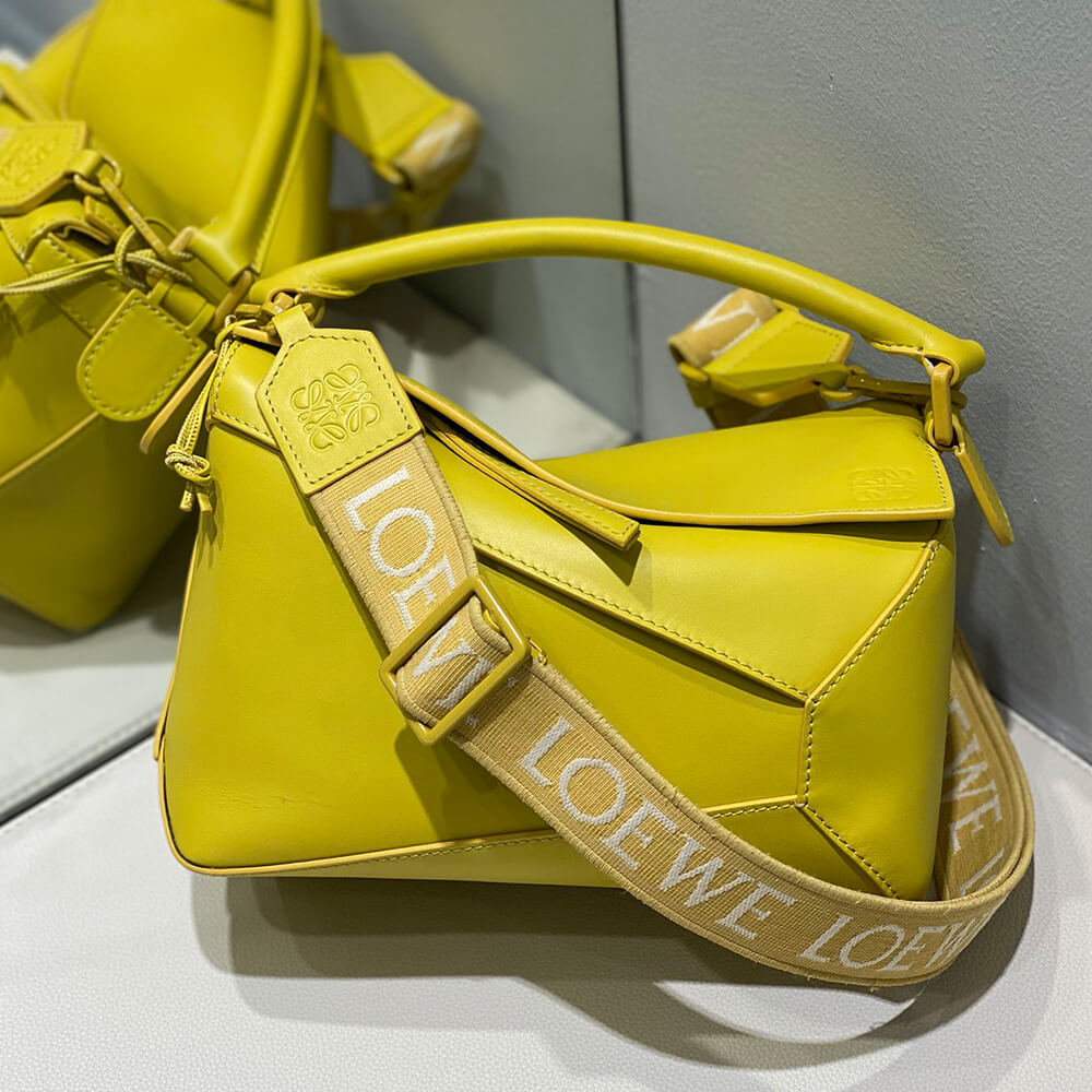 L0ew* Small Puzzle Bag