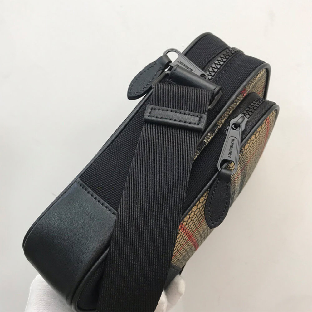 Bv*b*rry Freddie Bag