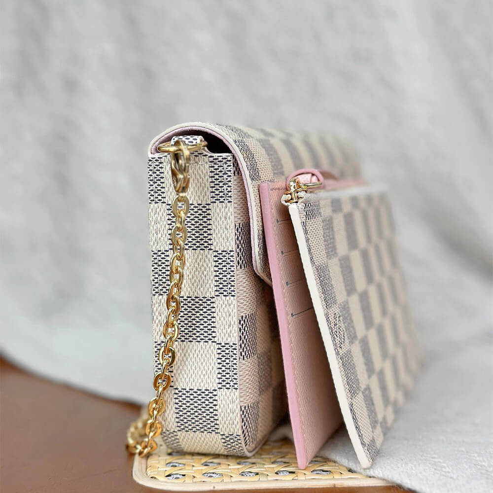 LV Pochette F??licie