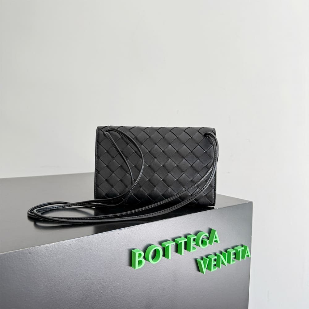 Bottege Ven*ta Andiamo Pouch on Strap(HIGH-END GRADE)