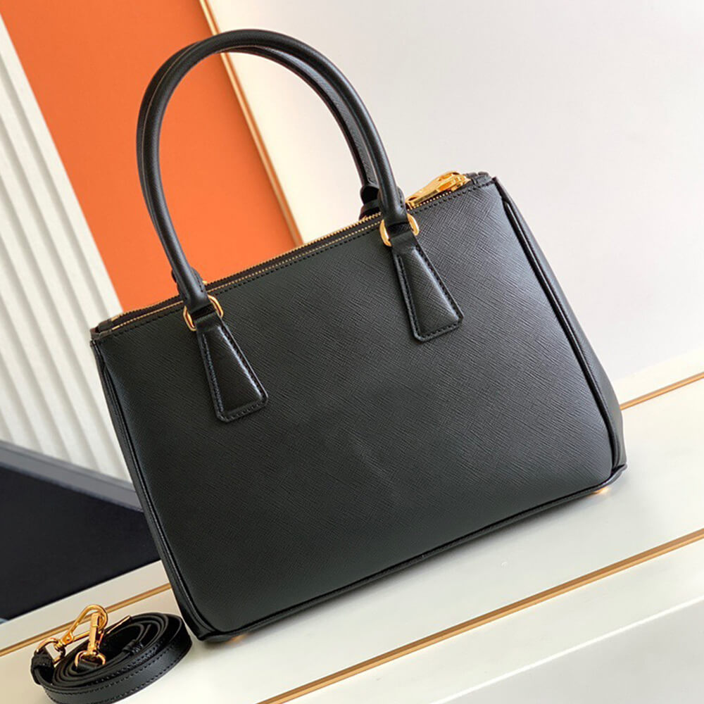 Medium Pra*a Galleria Saffiano leather bag