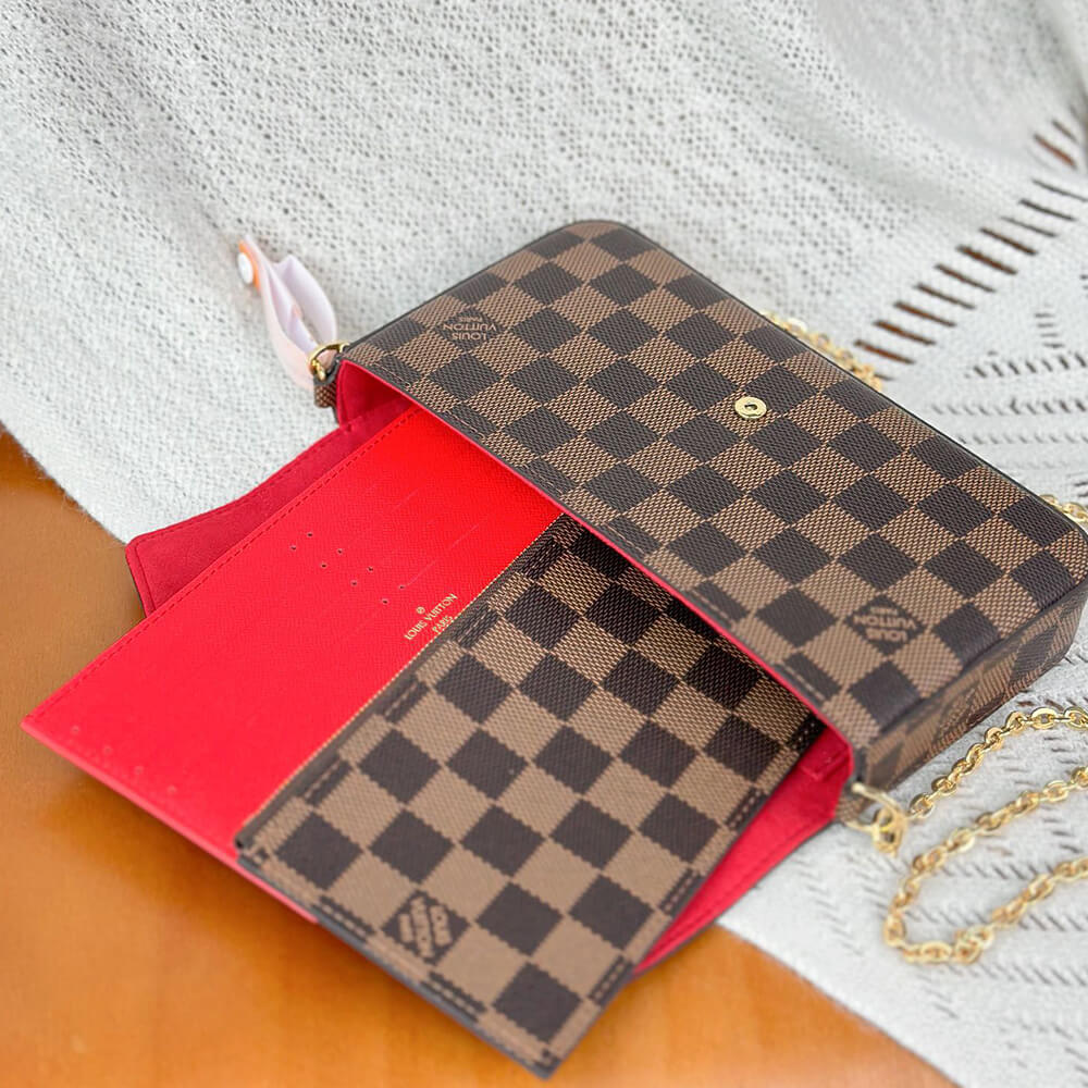 LV Pochette F??licie