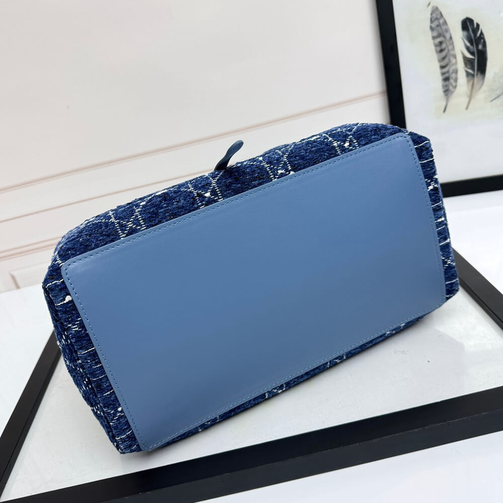 Medium D10r Toujours Bag