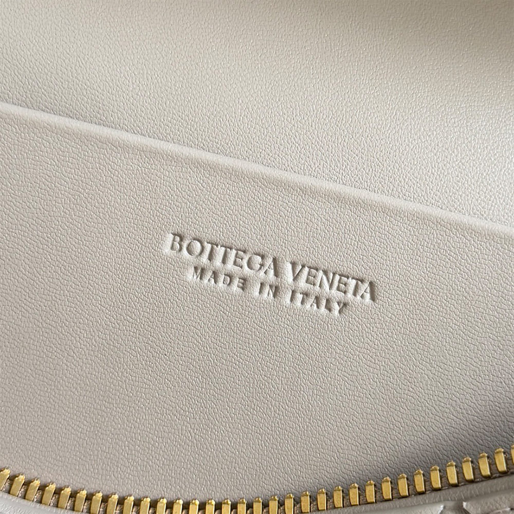 B0tt*ga Ven*ta Bang Bang Vanity Case(high-end grade)