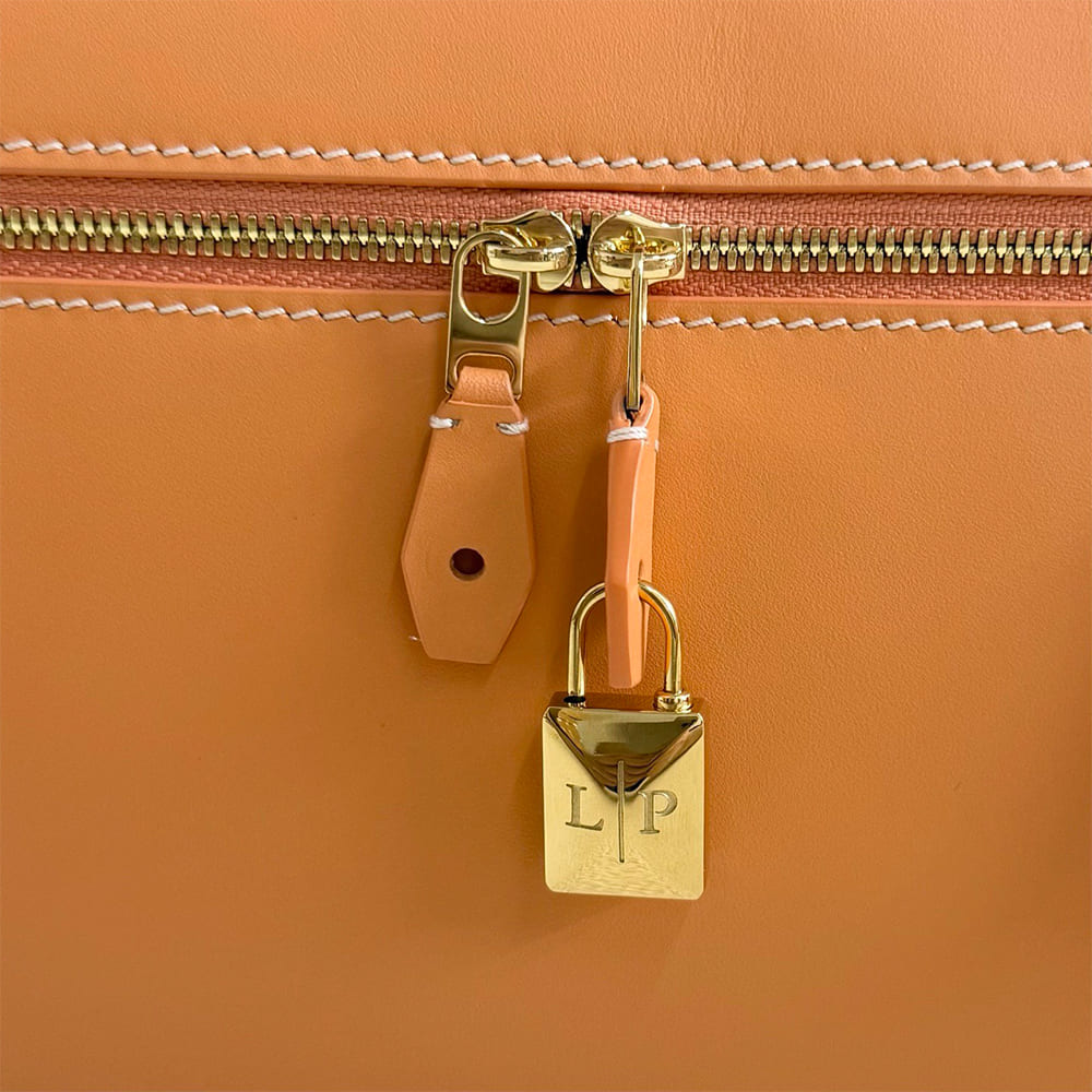 L0r0 P1ana Extra Bag L27(High-end Grade)